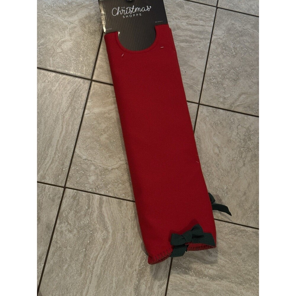The Christmas Shoppe Hobby Lobby Christmas Tree Skirt Measure 48” Red Quilted - Picture 3 of 5